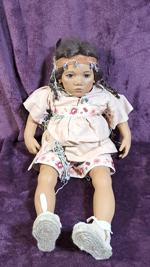 Colleen Phillips 1997 J. Steiner Dollwith Hat: Please read descriptions and examine pictures carefully. Take into account shipping when bidding. 36x20x15 15lbs Height: 20 Width: 15 Low Estimate: 50.00 High Estimate: 150.00