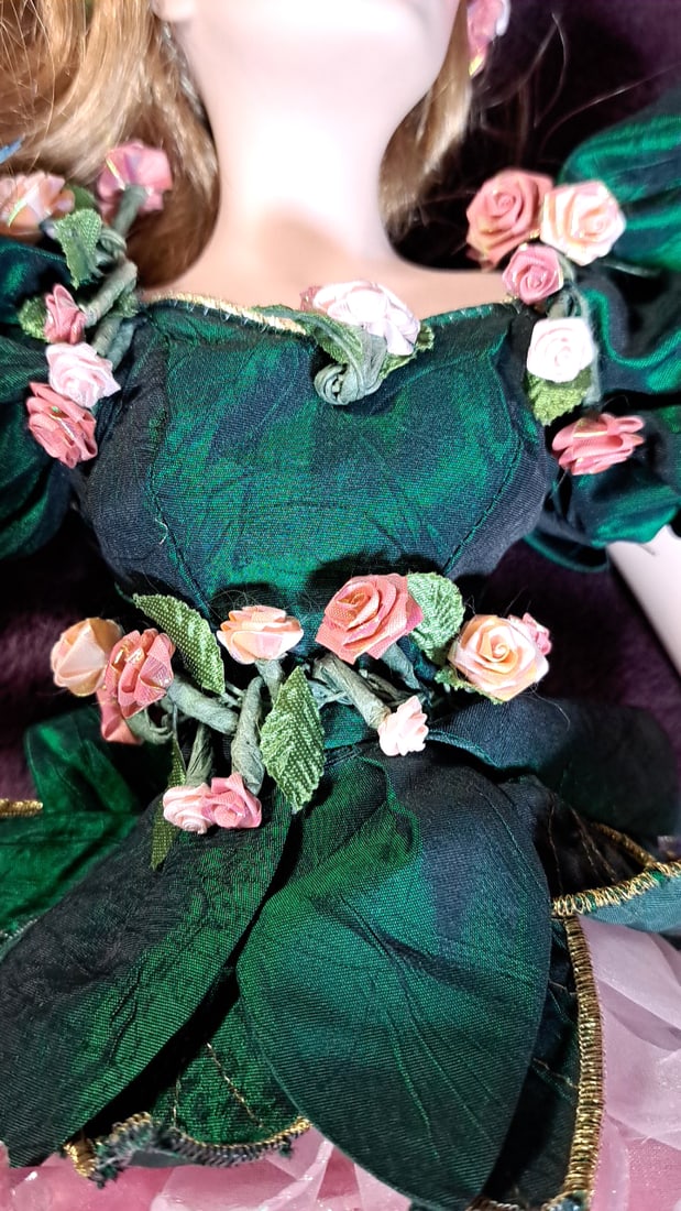 Franklin Heirloom Doll The Rose Princess 1998 Porcelain Doll - 10