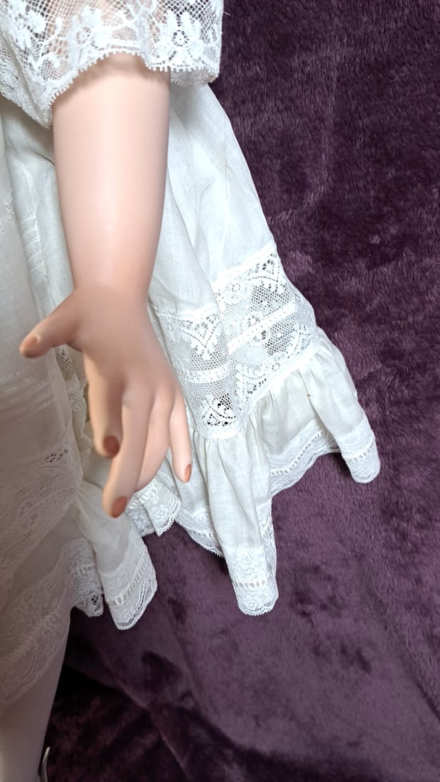 Peggy Dey Porcelain 4/10 Limited Edition Doll - 5