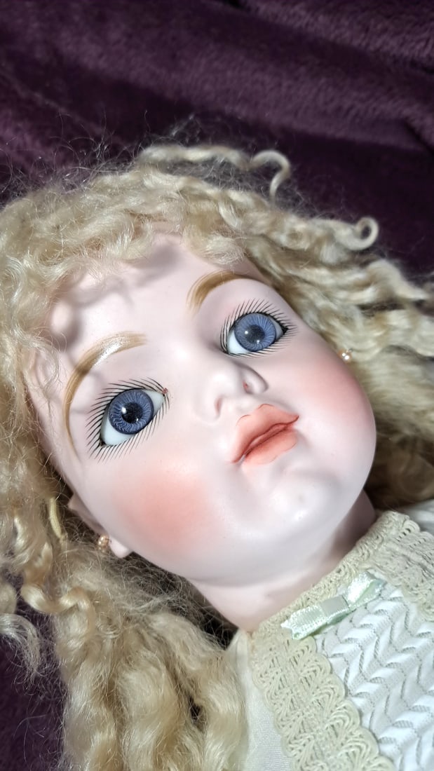 Colleen Phillips Porcelain Doll With Blonde Curls In White Dress And Lace Accents - 3