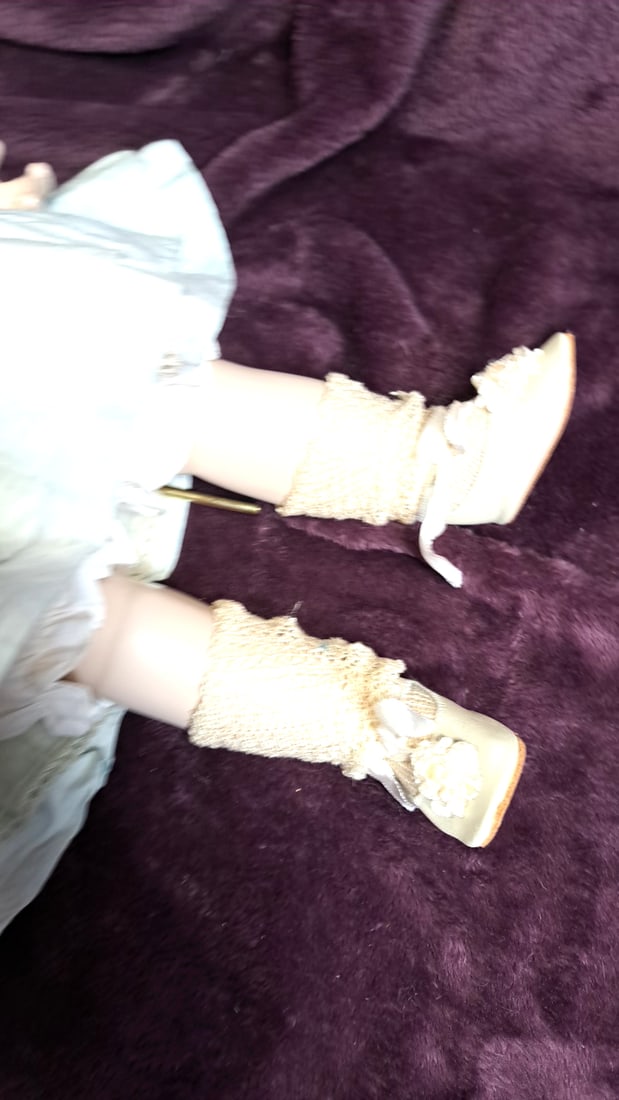 Colleen Phillips Porcelain Doll With Blonde Curls In White Dress And Lace Accents - 6