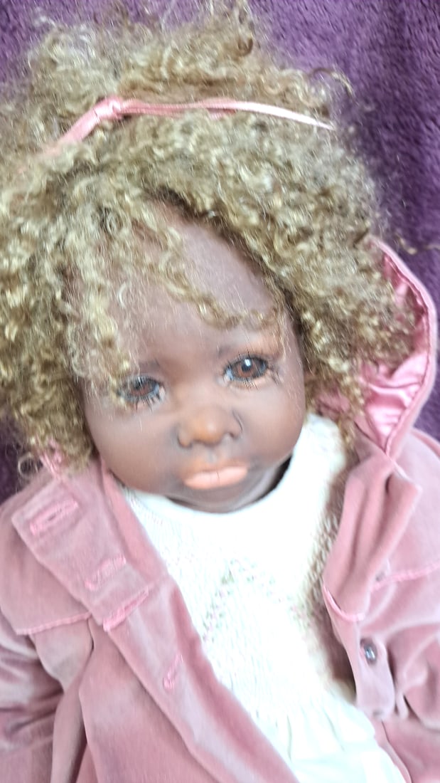 Pauline Kathleen 1994 Artist Doll 620, Porcelain Curly Hair, Pink Coat And Shoes - 10