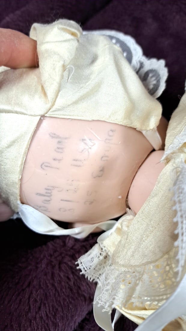 Wax Over Porcelain Baby Pearl Europa Porcelain Baby Doll 825 Usa Lace Bonnet Dress - 10