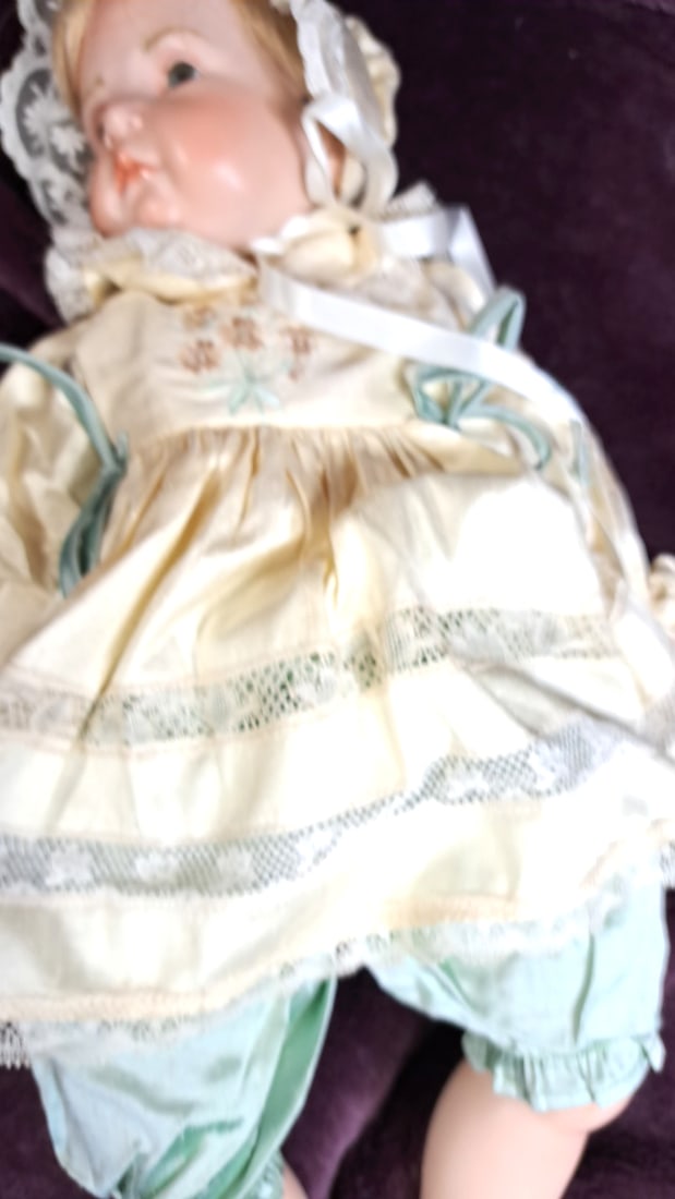 Wax Over Porcelain Baby Pearl Europa Porcelain Baby Doll 825 Usa Lace Bonnet Dress - 4