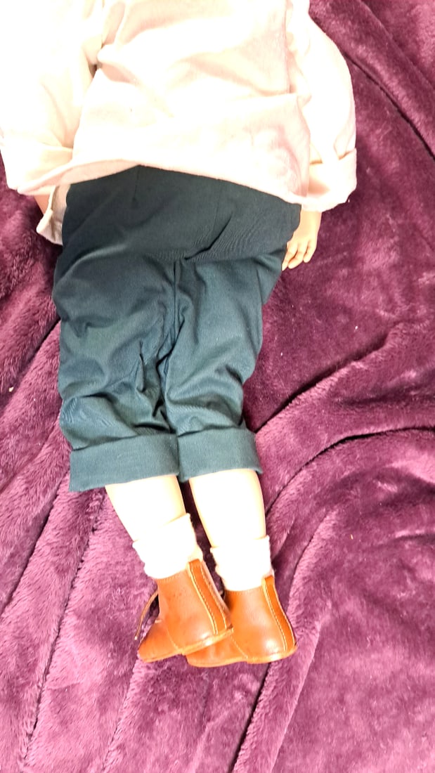 Vinyl Doll Boy Le Doll Brown Hair White Shirt Green Pants Brown Lace Shoes - 6