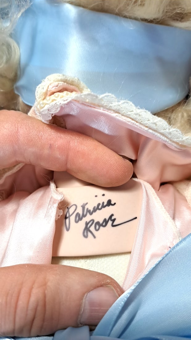 Patricia Rose "laura" Porcelain Doll #2/25 Le Pink Dress Blue Bow - 7