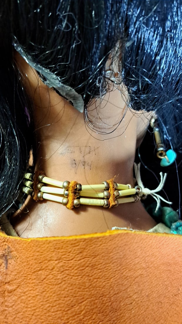 Sth Limited Edition Native American Doll - 11