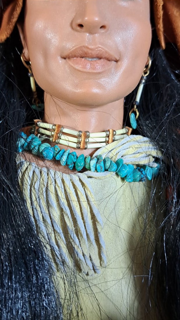 Sth Limited Edition Native American Doll - 9