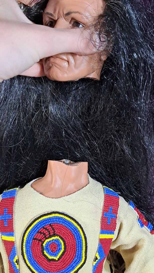 Sth Native American Doll - 12