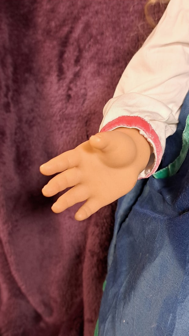 Annette Himstedt Iillina Doll With Box - 3
