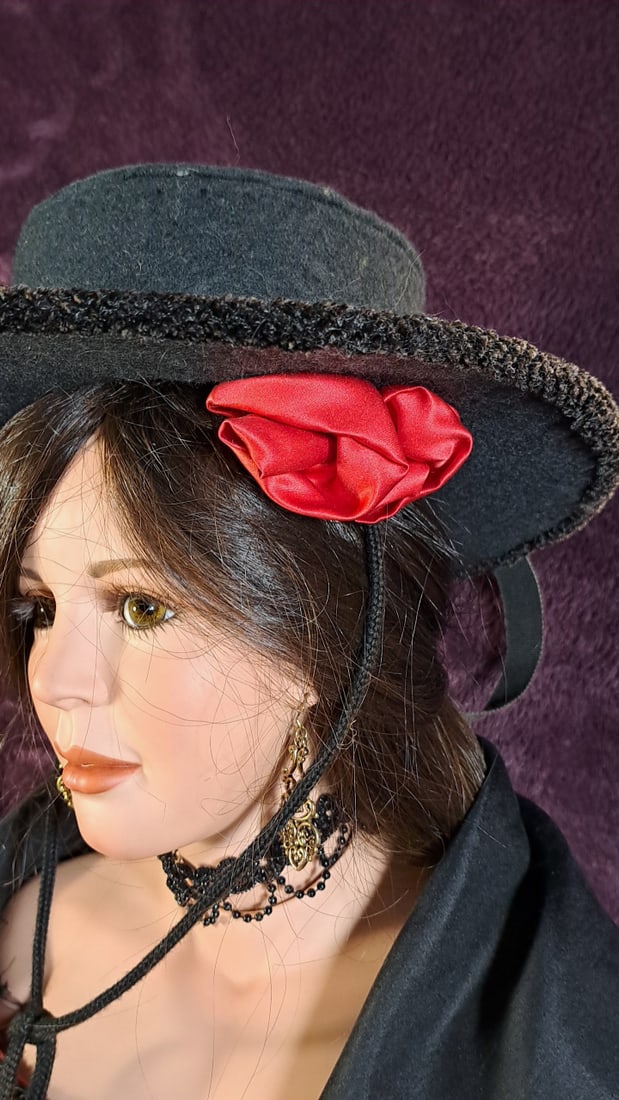 Porcelain Flamenco Dancer Doll Red Black Tiered Dress Hat Shawl - 3