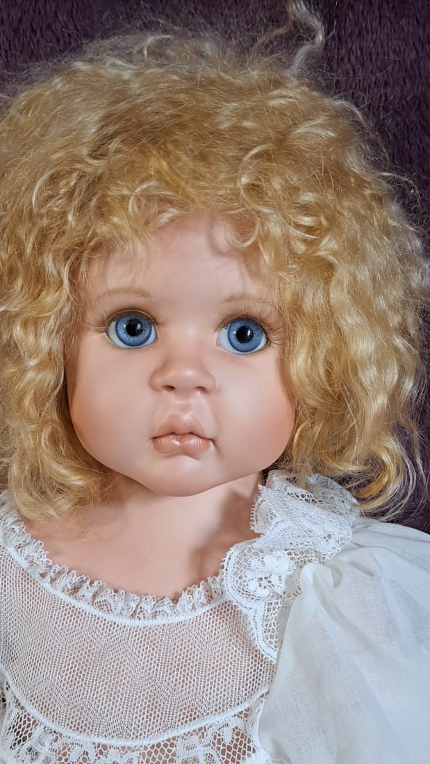 Sissel B. Skille 28 Artist Porcelain Blonde Curly Hair Blue Eyes White Lace Dress - 2