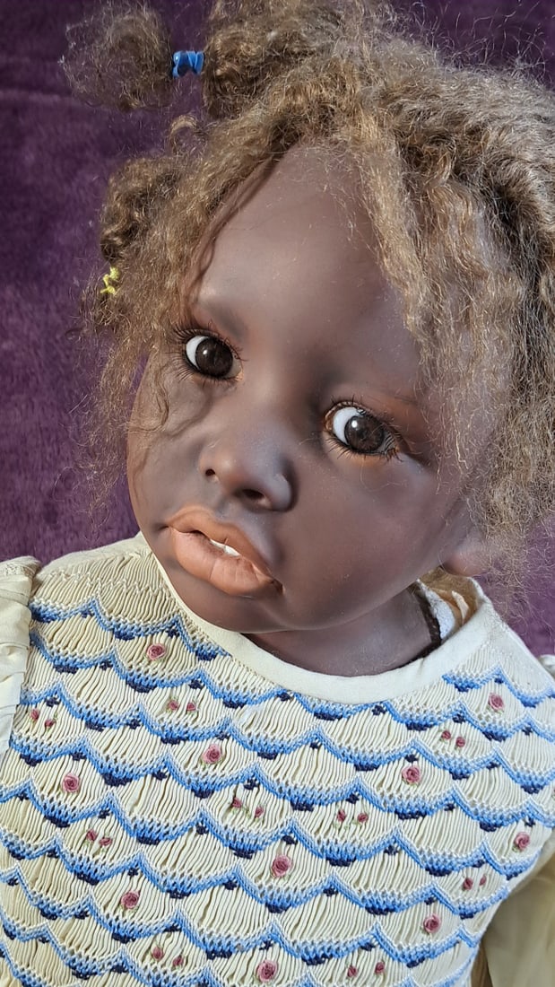 Pauline Middleton Maya - No. 10 Of 20 Porcelain Doll - 2