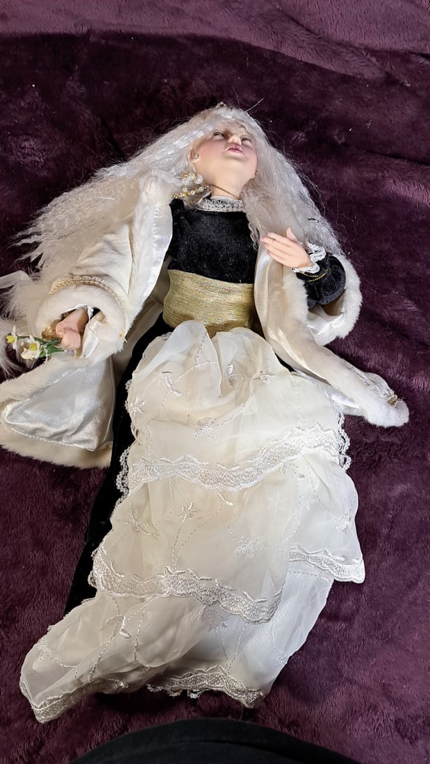 Jkc Doll 2006 - 16 Inches Tall - 5