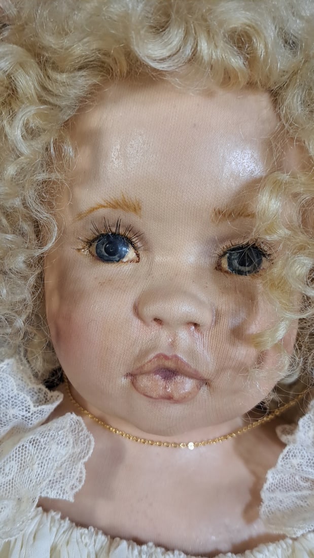 Linda Murray Georgia 1999 Shellcloth Doll - No. 9 Of 20 Limited Edition - 2