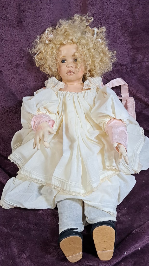 Linda Murray Georgia 1999 Shellcloth Doll - No. 9 Of 20 Limited Edition - 6