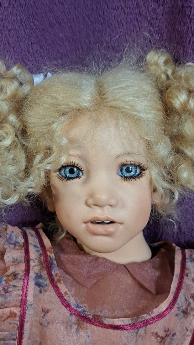 Annette Himstedt Lina Doll With Box - 2