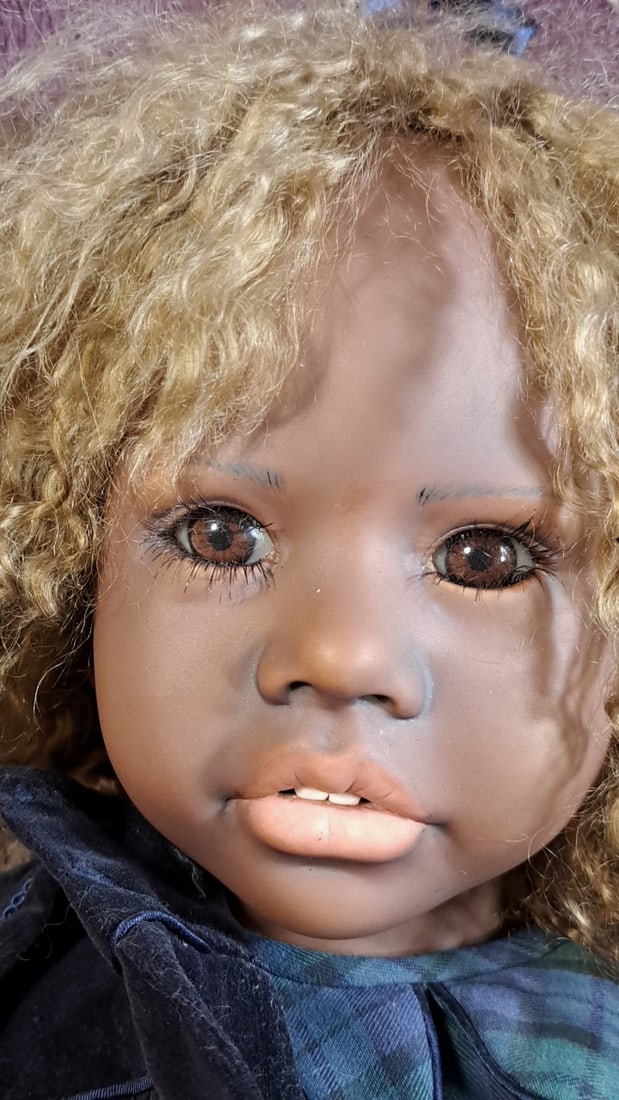 Joyce Nicholson Margot Porcelain Doll No. 8 Of 20 Pauline Middleton Doll 1999 - 2