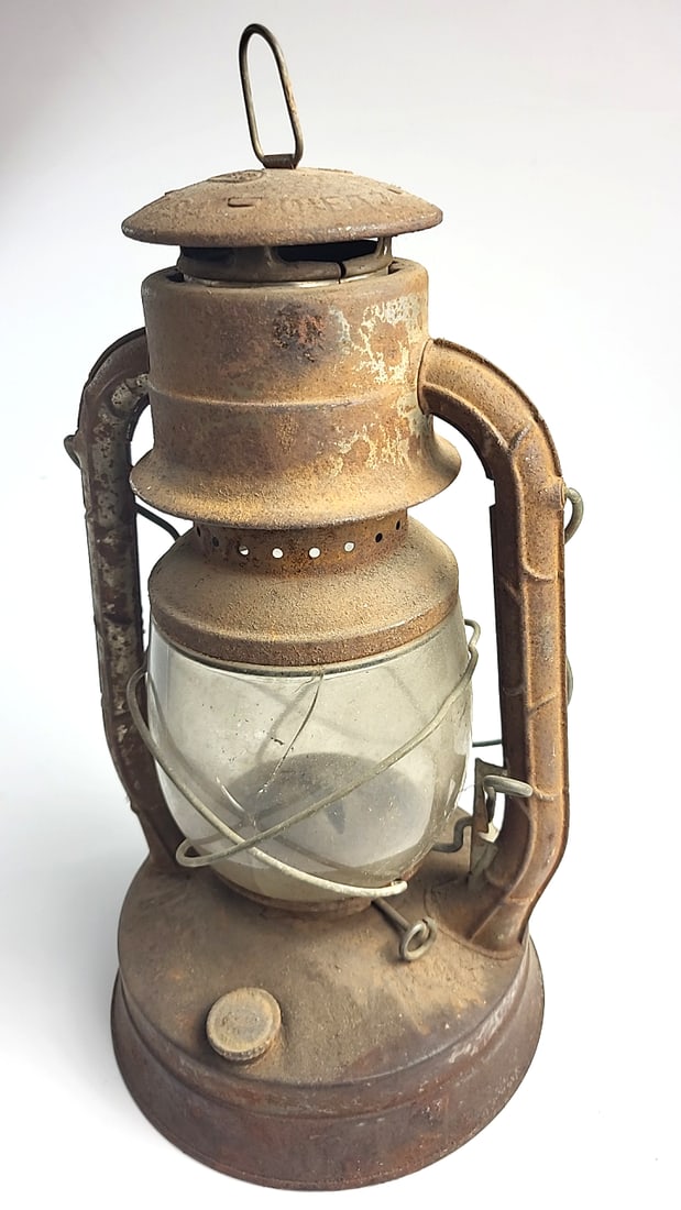 Vintage Dietz Vesta Cold Blast Railroad Lantern Clear Glass Globe Kerosene Oil Lamp - 3