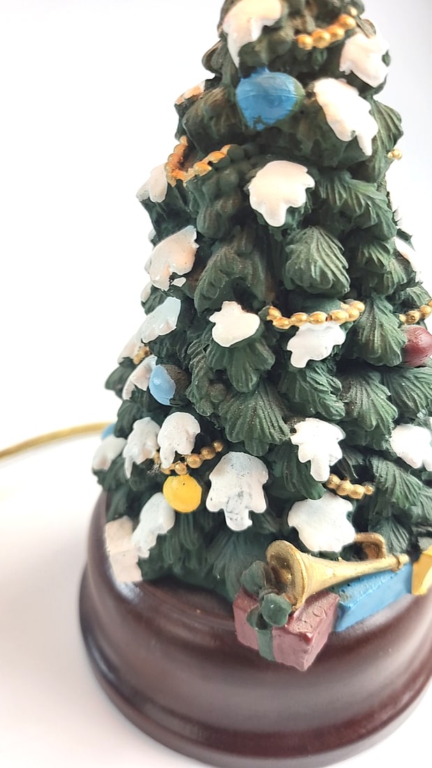 Vintage Ceramic Christmas Tree Accent Mini Table Lamp On Wood Base with Red Clip-On Shade - 4
