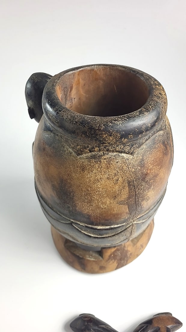 African Carved Wood Lidded Vessel with Double Bird Finial and Kneeling Human Figure - 7