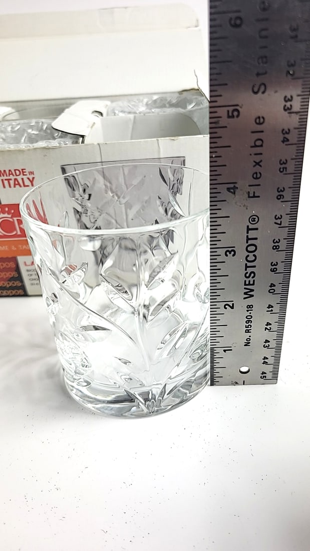 RCR Laurus Leaf Pattern Glass Tumblers Set of 6, 33 cl/11.5 oz, Made in Italy - 4