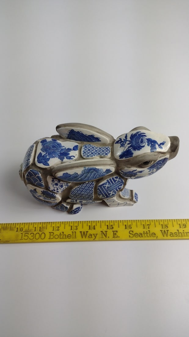 Nancy Lopez 1980 Blue & White Ceramic Rabbit Sculpture Figurine - 5