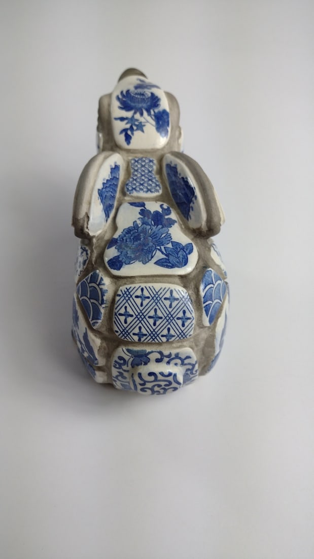 Nancy Lopez 1980 Blue & White Ceramic Rabbit Sculpture Figurine - 7