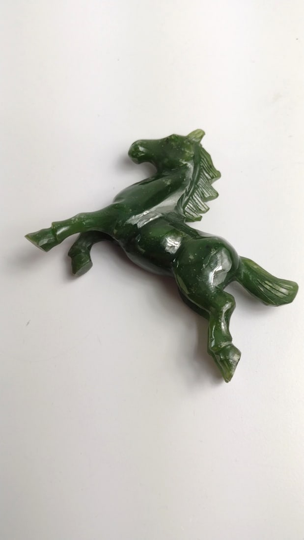 Green Carved Stone Horse Figurine with Satin-Lined Decorative Box Feng Shui - 4