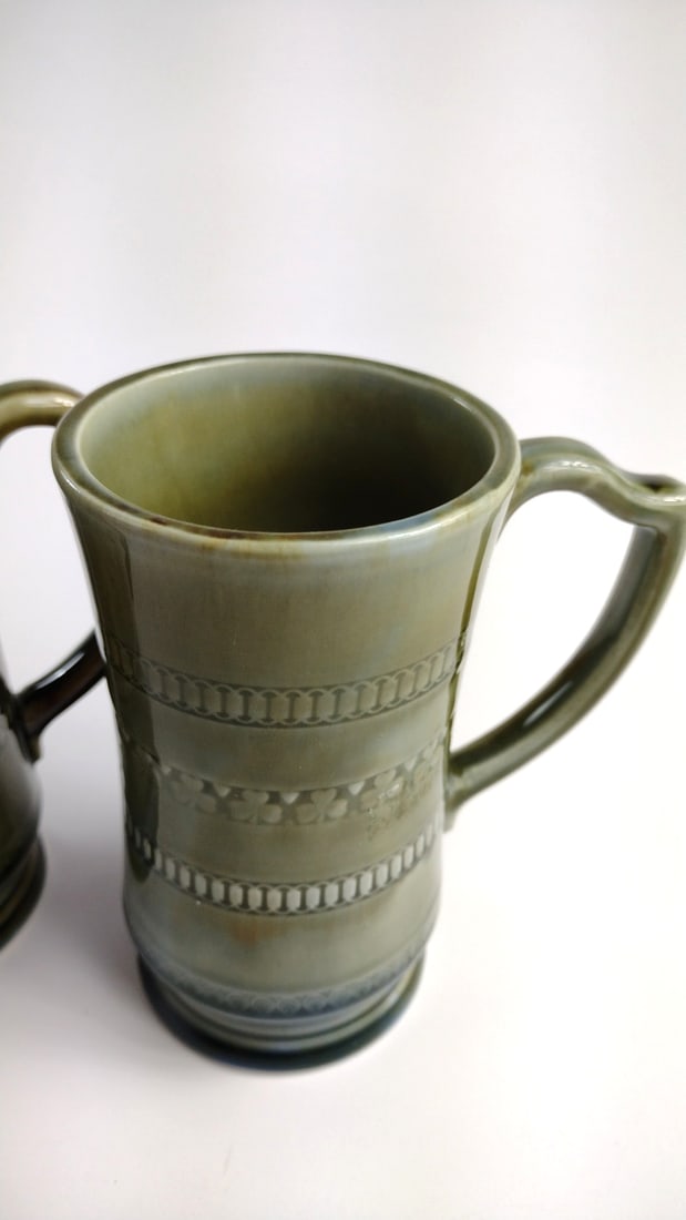 Shannonbridge Made in Ireland Set of 3 Green Ceramic Shamrock Celtic Mugs - 2