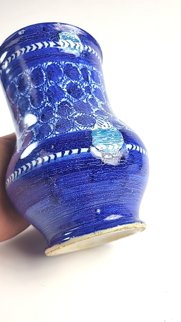 Vintage Blue White Glazed Ceramic Footed Vase with Geometric Floral Pattern - 3