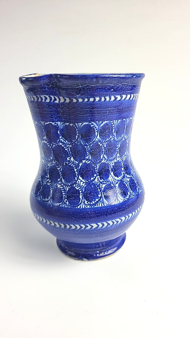 Vintage Blue White Glazed Ceramic Footed Vase with Geometric Floral Pattern - 7