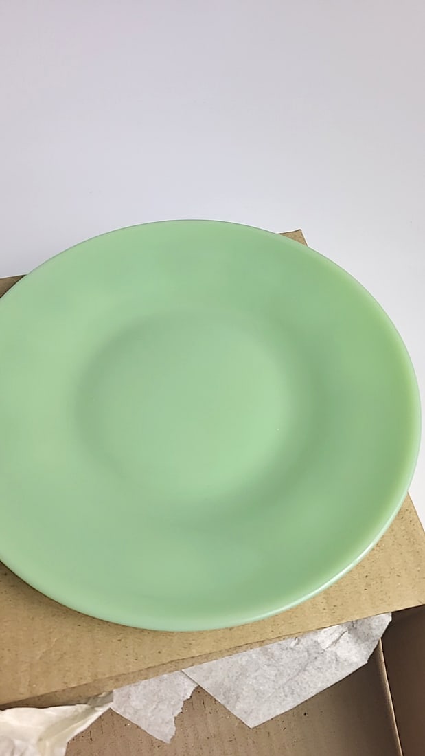 Gibson 8.5 Green Dessert Plate set of 4 - 2