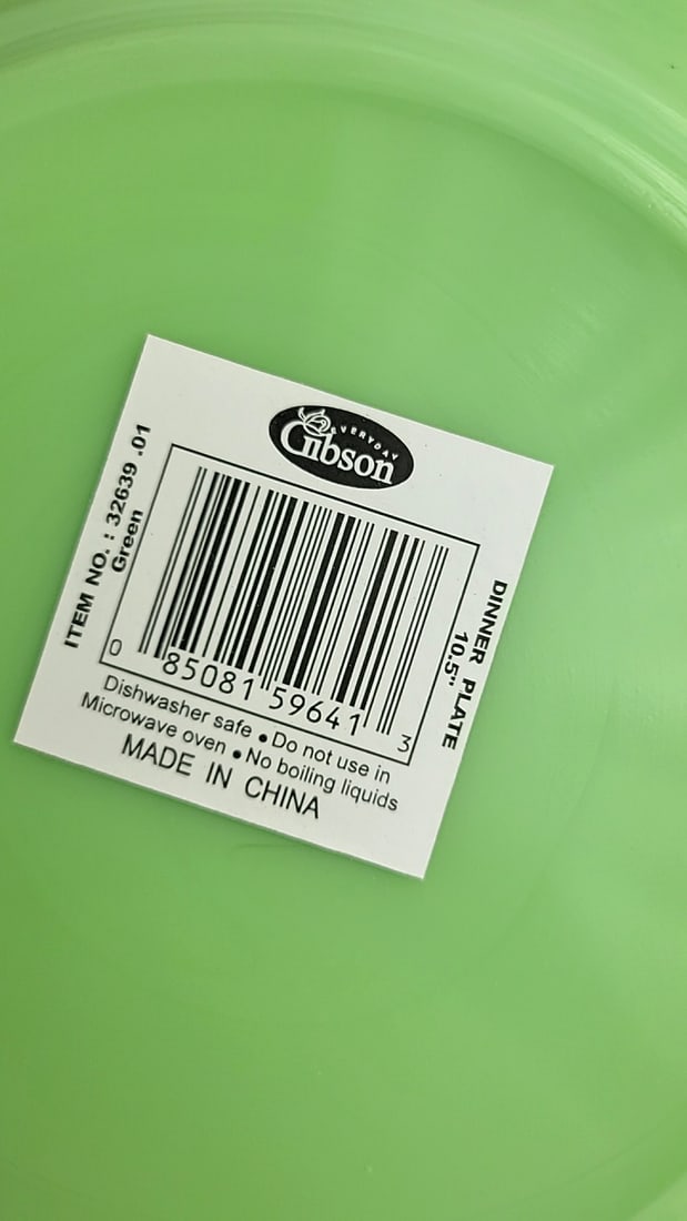 Gibson Jadeite Green 10.5 in Dinner Plate Set of 4 - 3