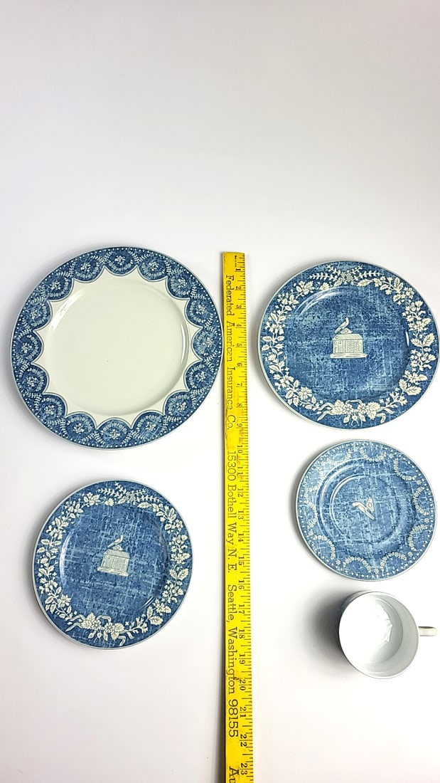 Philippe Deshoulieres Limoges Patrick Frey Crespires Blue Porcelain 5-Piece Set - 5