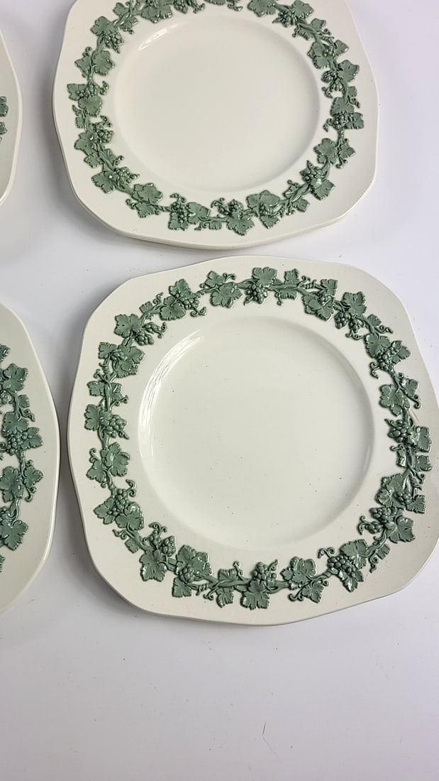 Wedgwood Embossed Queen's Ware Green Grape Vine Square Plates Set of 4 - 7