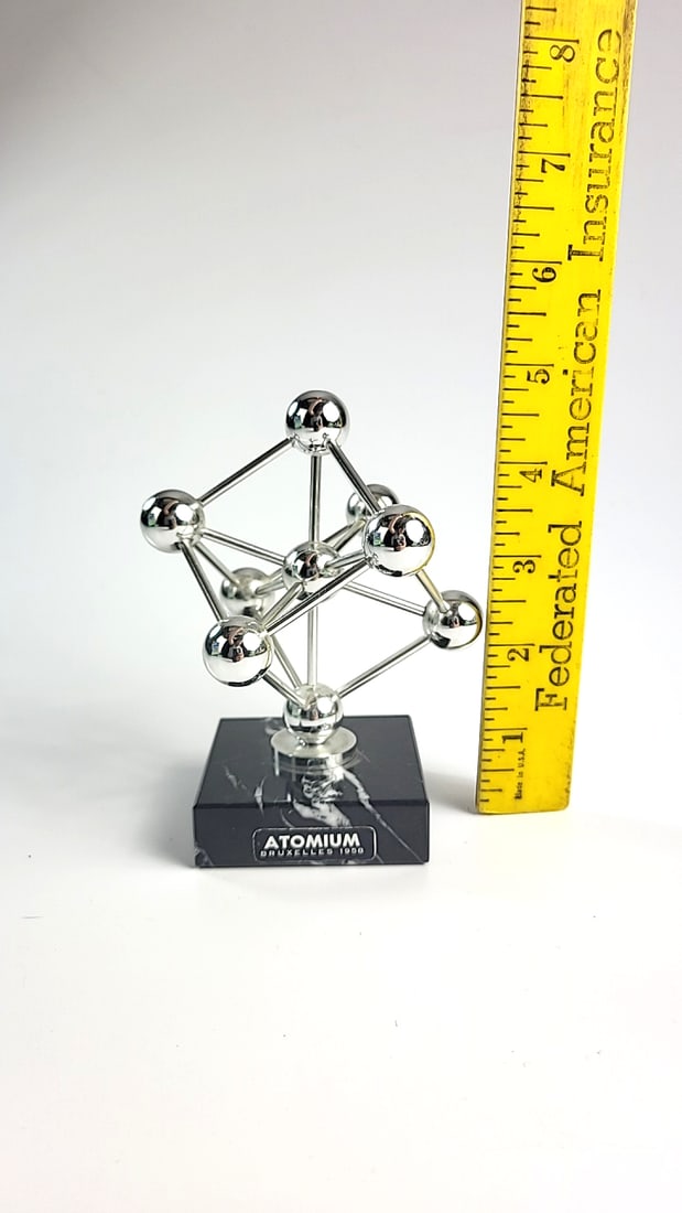 Ets. Rigaux Atomium Bruxelles 1958 Chrome Metal Sculpture on Black Marble Base - 3