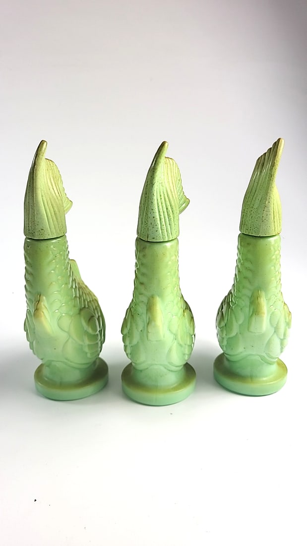 Avon Empty Elusive Foaming Bath Oil 5 fl oz Green Fish Bottles Lot of 3 - 4