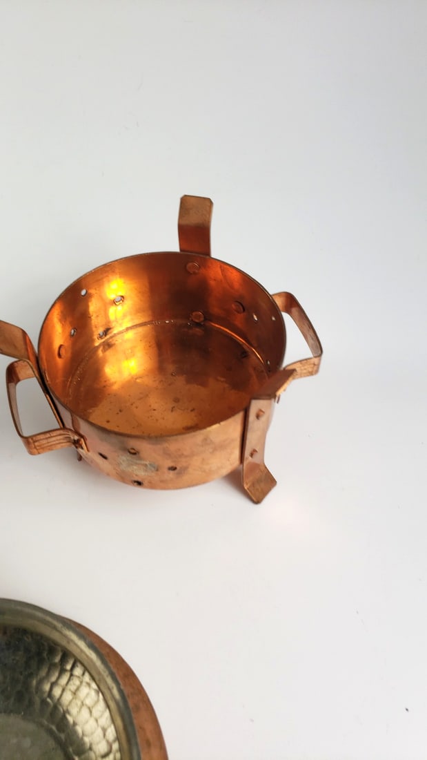 Copper Chafing Dish Set with Brass Handles, 2 Warmers and 2 Hammered Bowls - 6