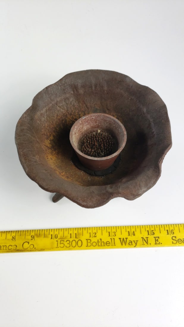 Cast Iron Lotus Leaf Ikebana Flower Frog Bowl with Removable Pin Cup - 3