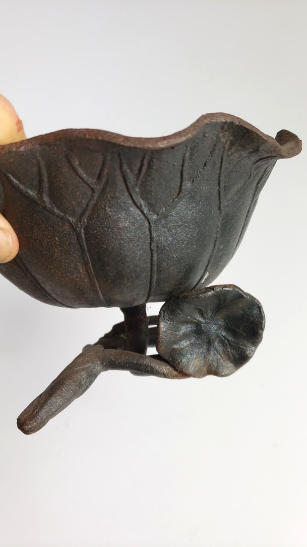 Cast Iron Lotus Leaf Ikebana Flower Frog Bowl with Removable Pin Cup - 4