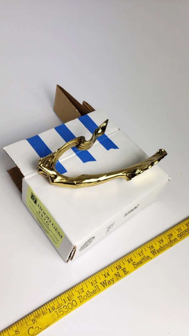Hood Gem 303G Flying Lady 1931 Cadillac Style Gold Finish Hood Ornament - 3