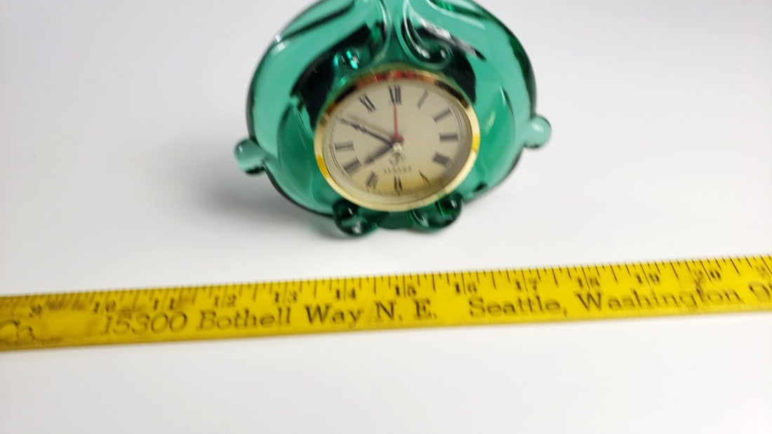 Fenton Green Art Glass Quartz Table Clock with Roman Numeral Dial - 2