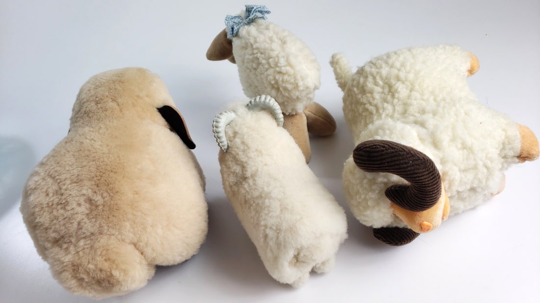 Lot of 4 Plush Sheep and Ram Stuffed Animals, White Woolly Toys with Horns, Bell & Bow - 9