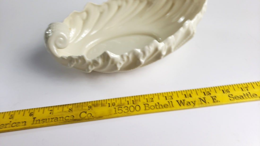 Lenox Ivory Porcelain Shell Leaf Dish Made in USA - 2