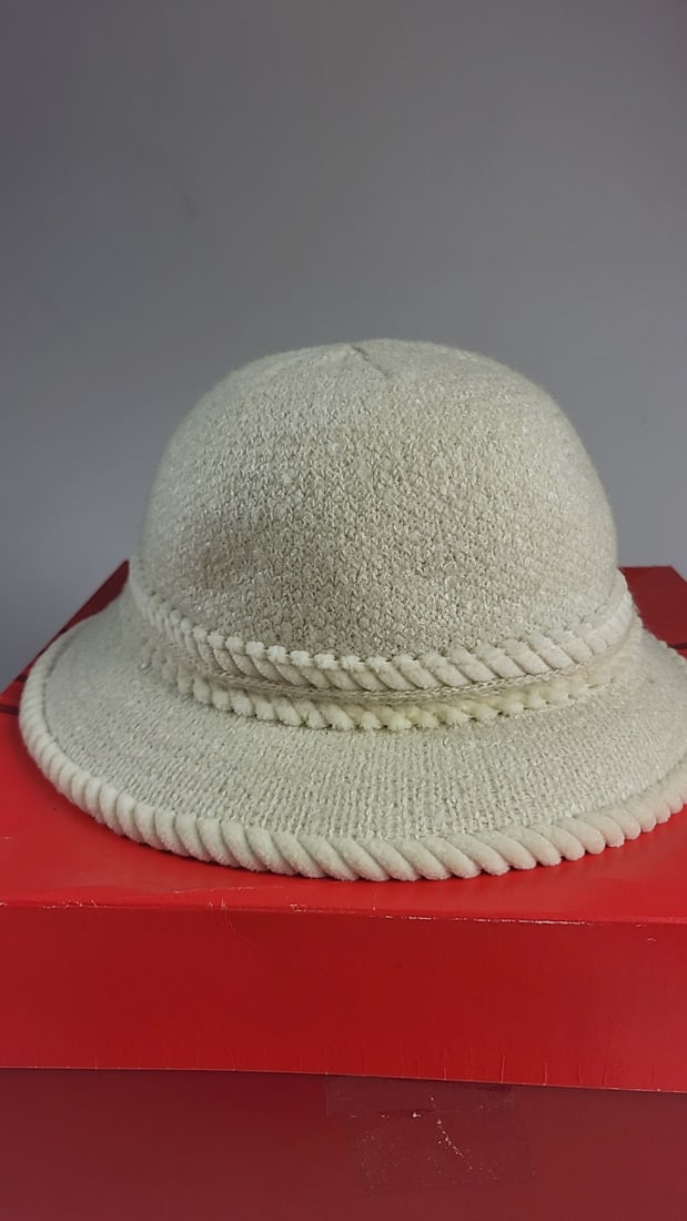 3 Hat Lot: Michael Howard 100% Wool Fedora, Kangol Wool Grouser Donegal Size S, Cream Acrylic Hat - 8