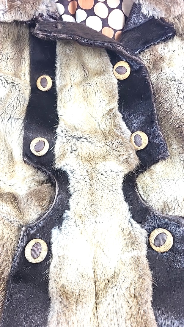 Mr A House of Aronowicz Brown Fur Coat with Brown Leather Trim Polka Dot Lining - 3