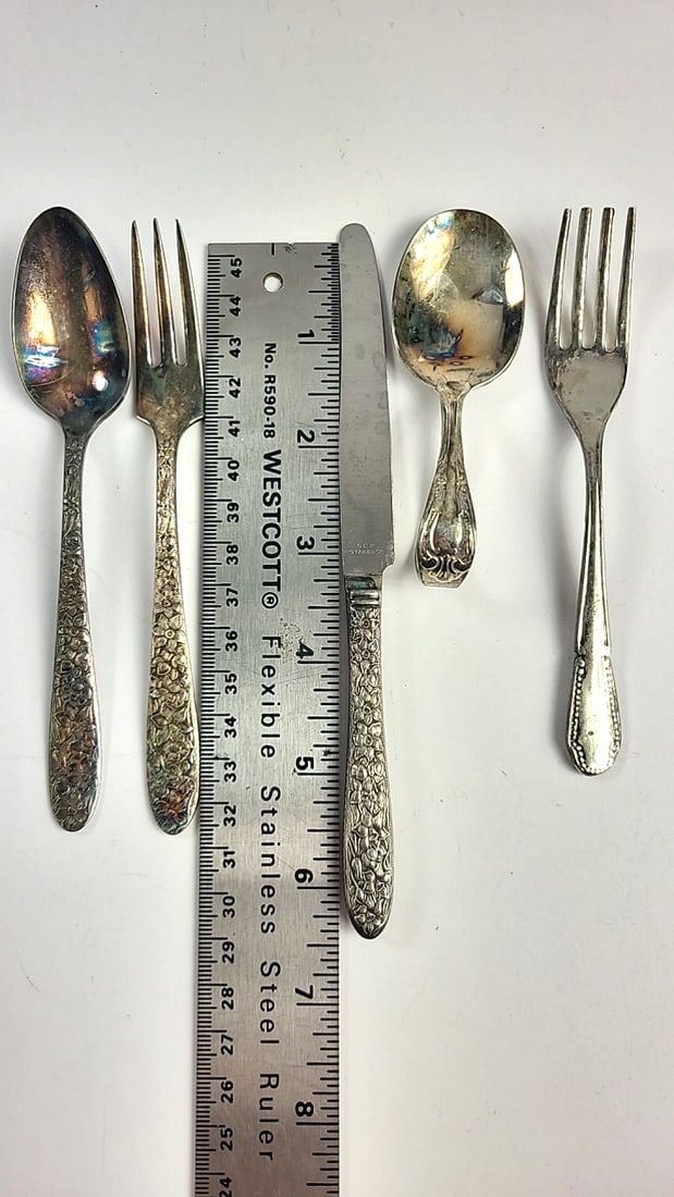 5-Piece Mixed Flatware Lot Nobility Silver Plate Wm A Rogers Oneida G.E.B. Stainless - 2