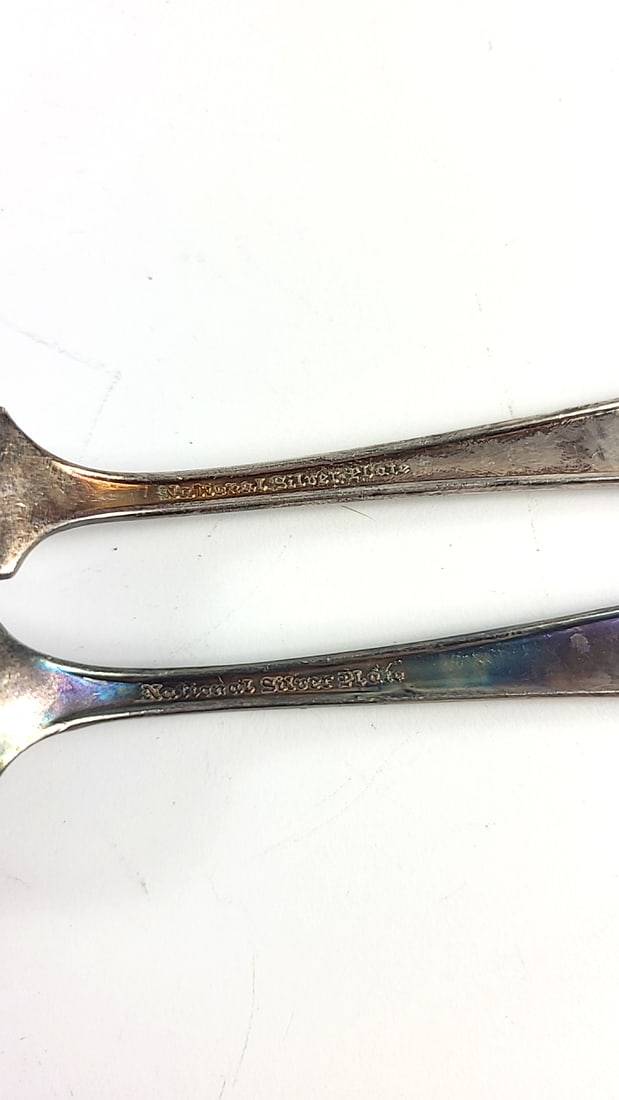 5-Piece Mixed Flatware Lot Nobility Silver Plate Wm A Rogers Oneida G.E.B. Stainless - 3