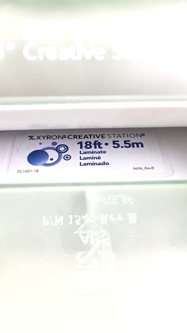 Xyron 5 Creative Station Laminator Green - 2